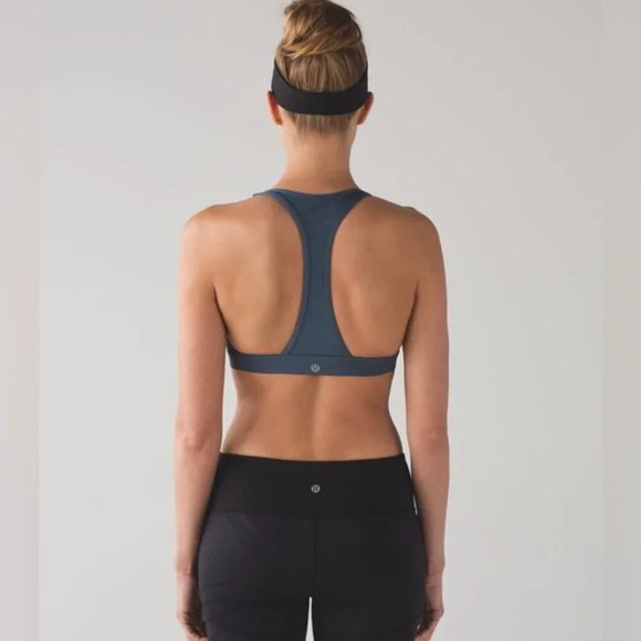 Lululemon Hot Like Agni Bra Astro Blue size 8 - Picture 2 of 10